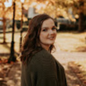 Meet your Posher, Abby